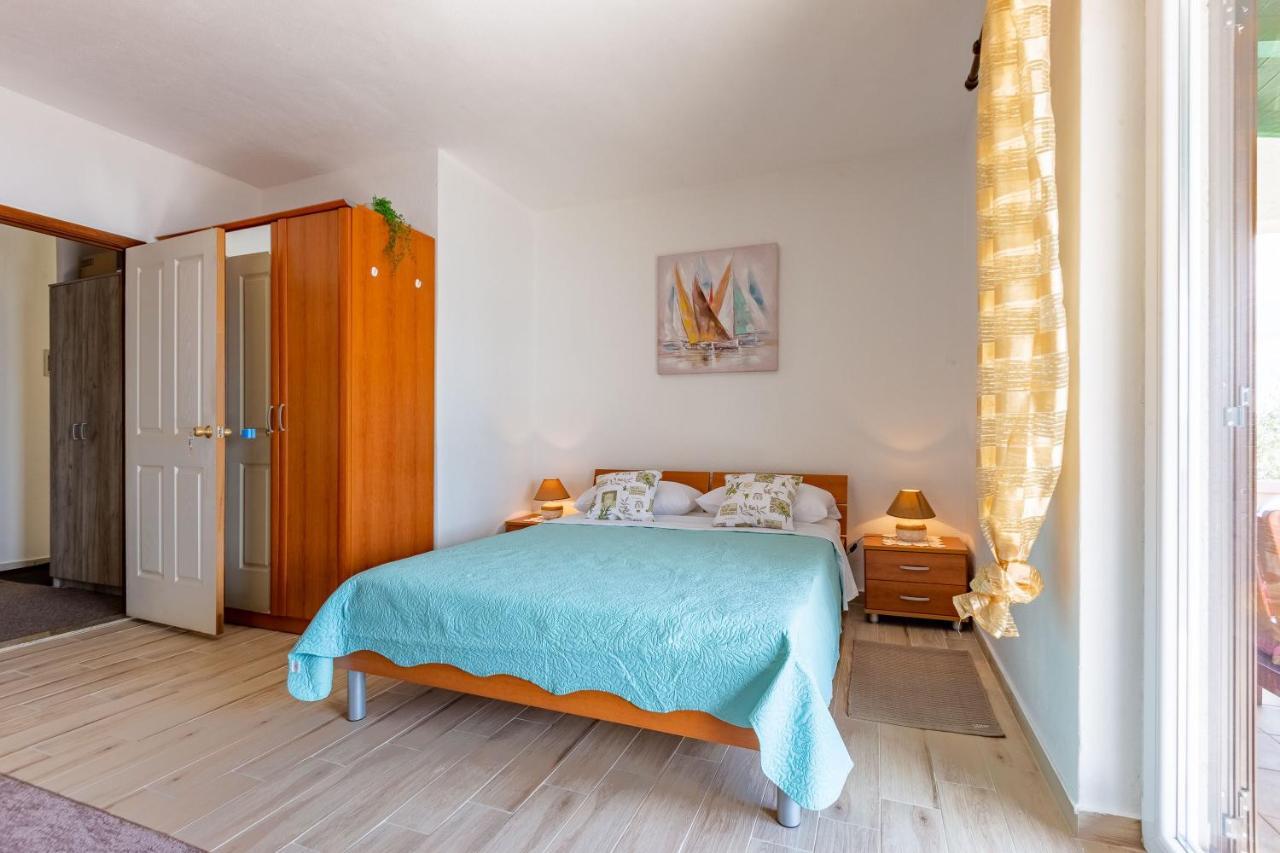 Mare-More Studio W Balcony And Beach Front And View 자다르 외부 사진